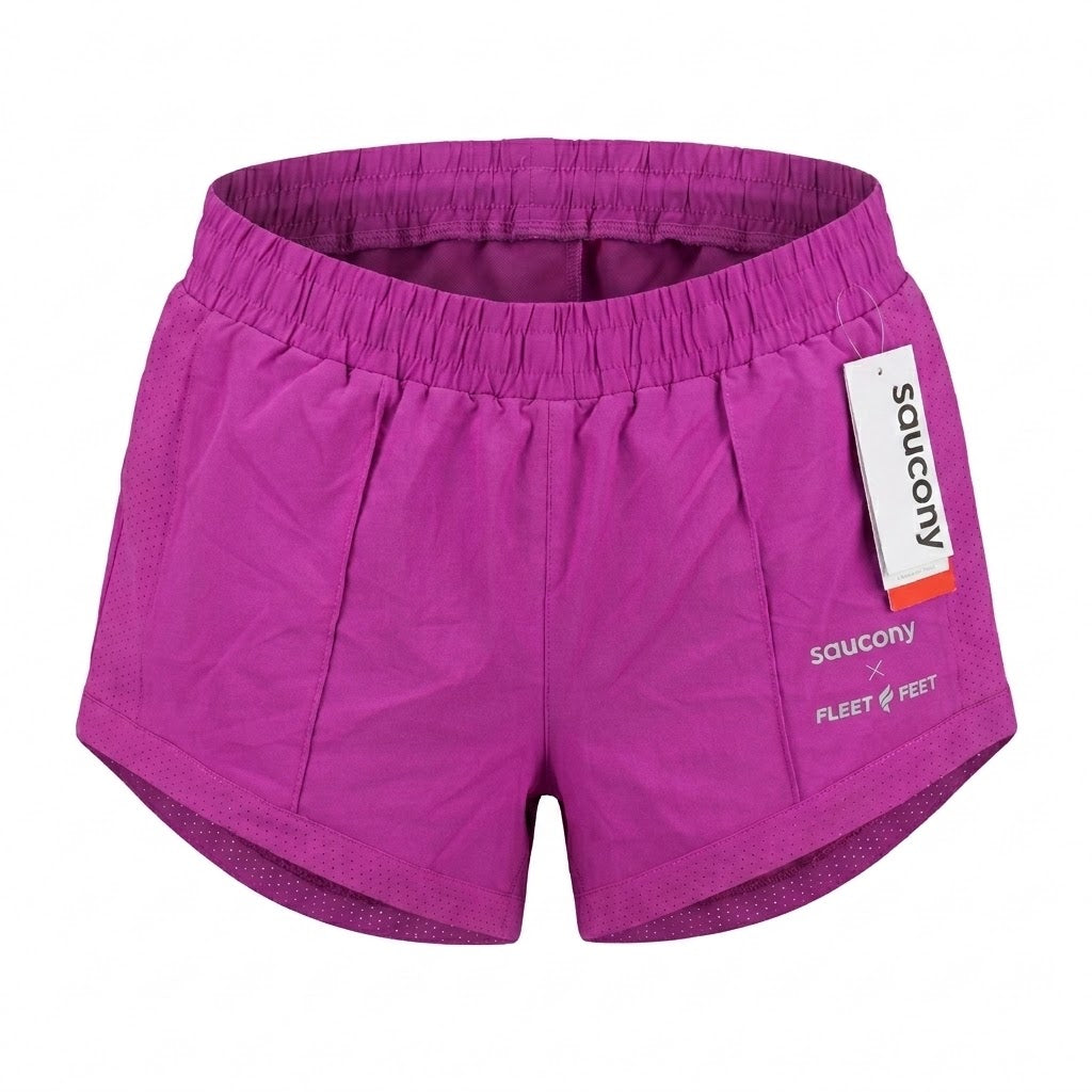 Saucony x Fleet Feet Outpace 3" Short // Collab Speed — Electric Magenta